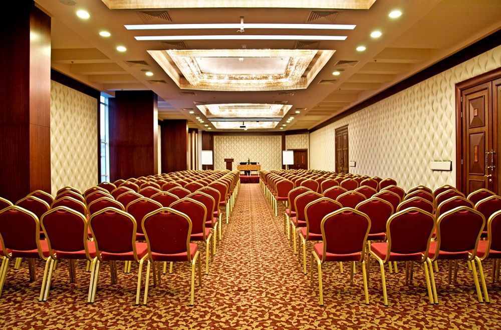 Amt Mena Aparthotel Ντόχα Εξωτερικό φωτογραφία